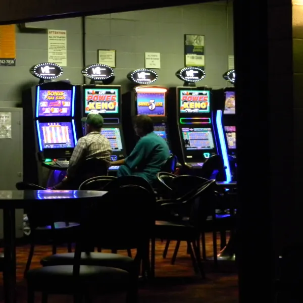 VLT entertainment